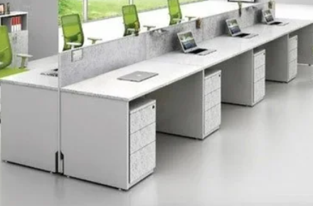 Workstation 07